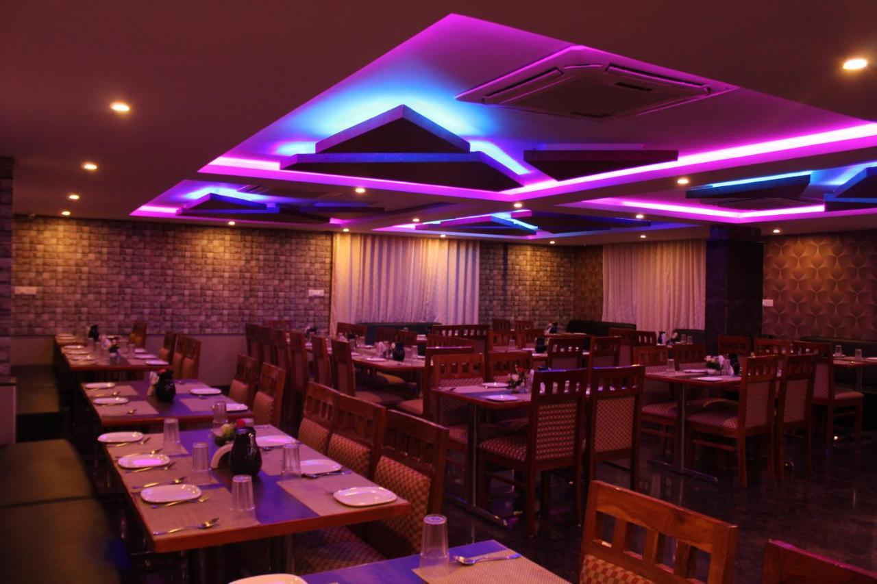 Golden Pride Hotel Kanakapura Zewnętrze zdjęcie