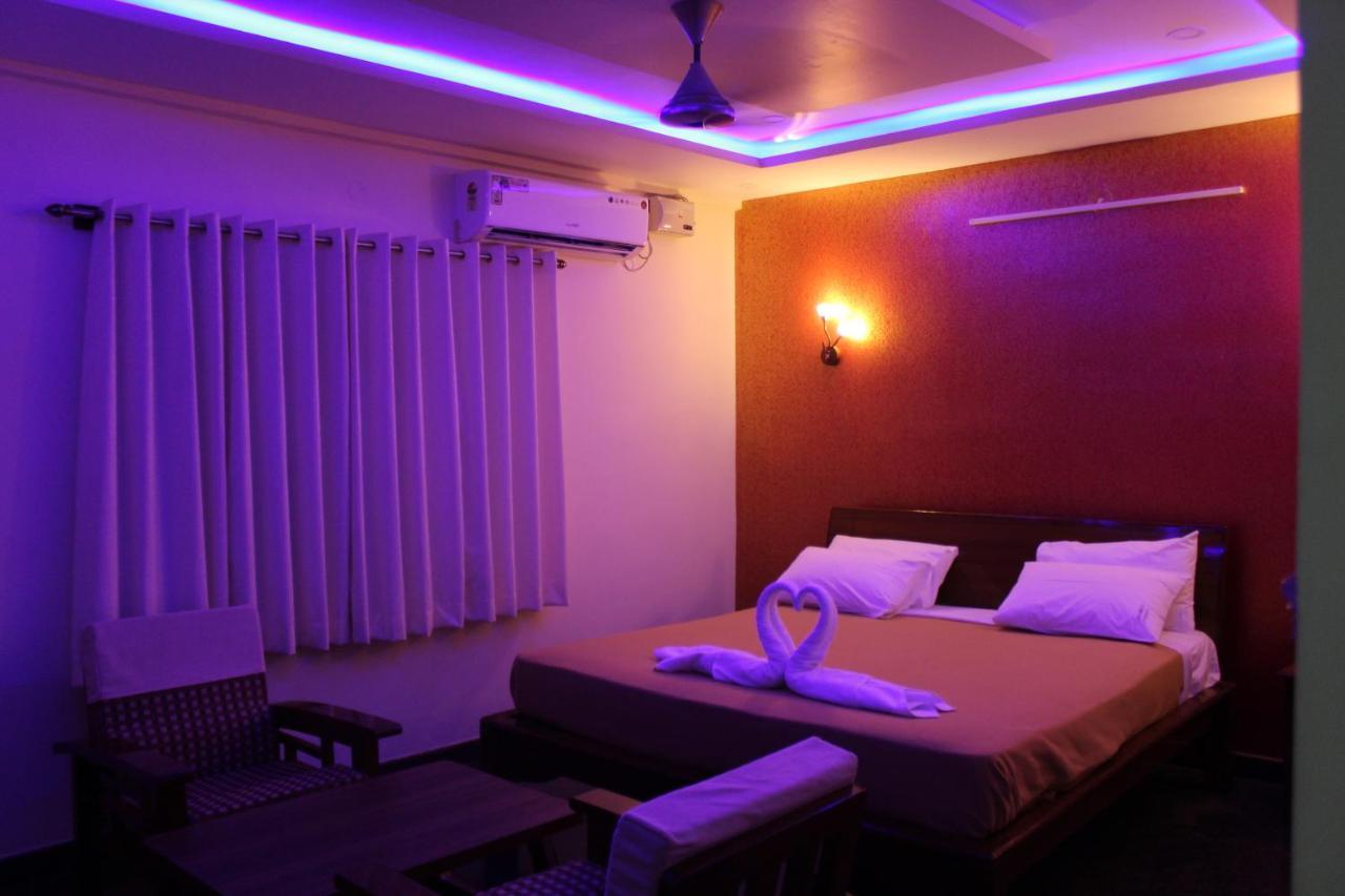 Golden Pride Hotel Kanakapura Zewnętrze zdjęcie
